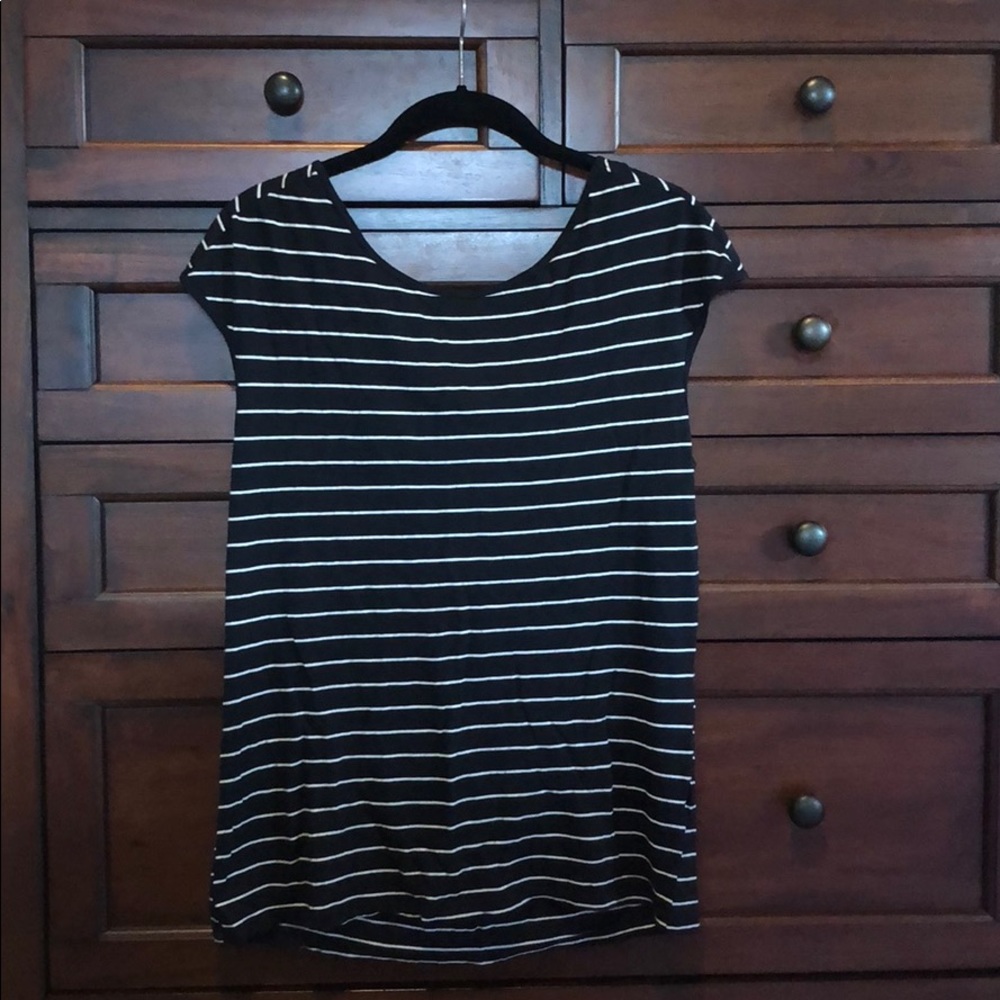 Draped front tee - Picture 2 of 3